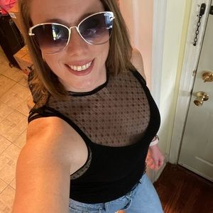 Meet your Posher, Lindsay